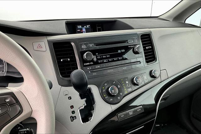 2011 Toyota Sienna Vehicle Photo in San Antonio, TX 78230