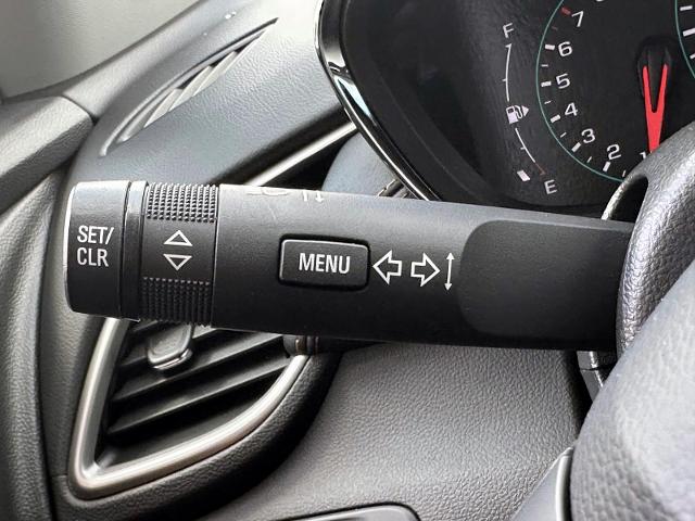 2022 Chevrolet Trax Vehicle Photo in Roslyn, NY 11576