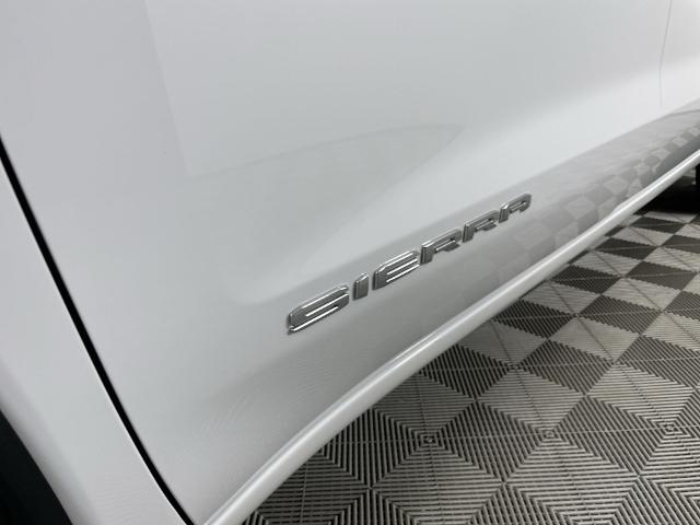 2023 GMC Sierra 1500 Vehicle Photo in GILBERT, AZ 85297-0402