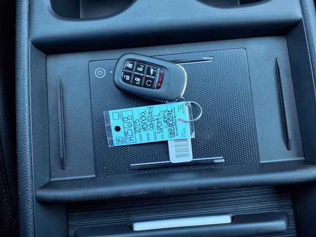 2025 Honda Odyssey Vehicle Photo in Oshkosh, WI 54904