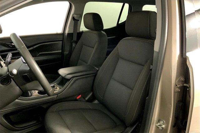 2023 GMC Acadia Vehicle Photo in KANSAS CITY, MO 64114-4545