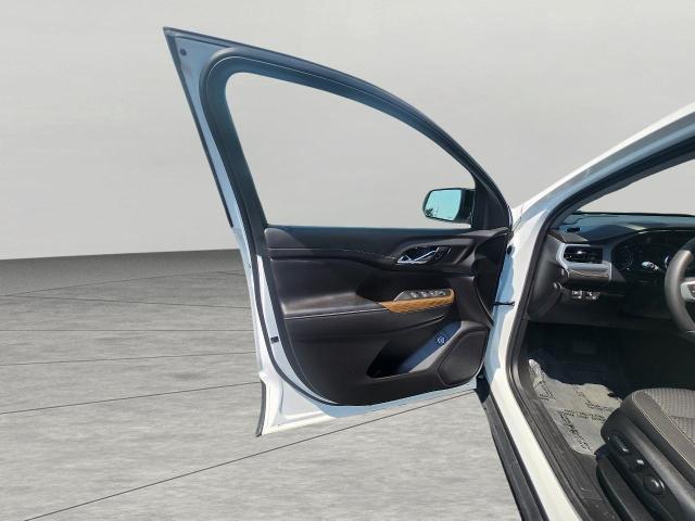 2023 GMC Acadia Vehicle Photo in MADISON, WI 53713-3220