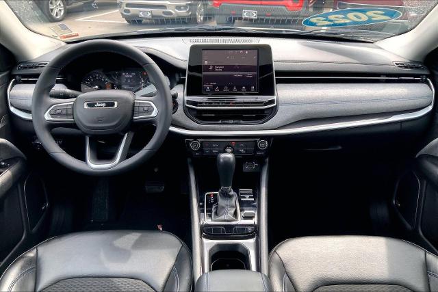 2022 Jeep Compass Vehicle Photo in KANSAS CITY, MO 64114-4502