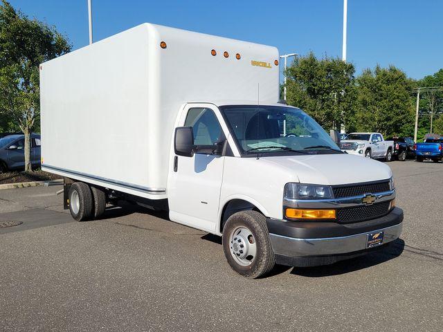 Select 2024 Chevrolet Express Cutaway 3500