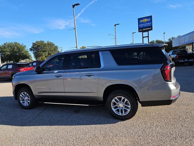 2025 Chevrolet Suburban Vehicle Photo in SAN ANGELO, TX 76903-5798