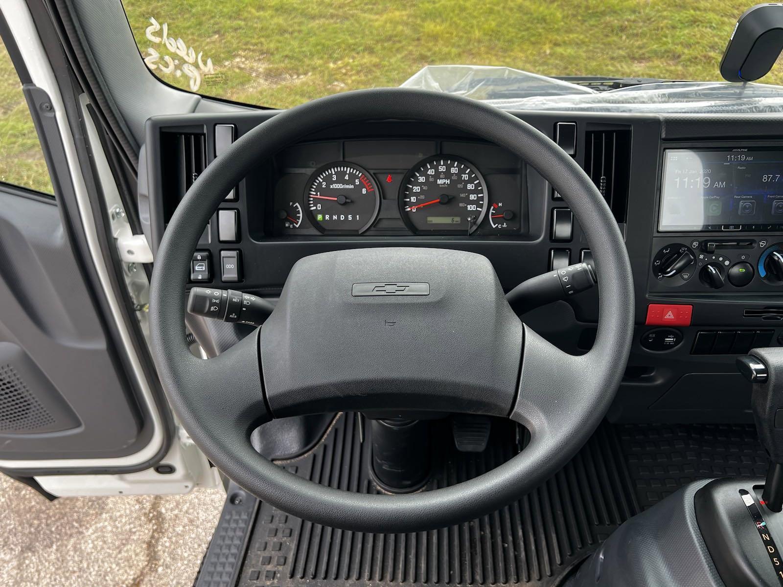 2025 Chevrolet Low Cab Forward 4500 Vehicle Photo in GEORGETOWN, TX 78626-7508