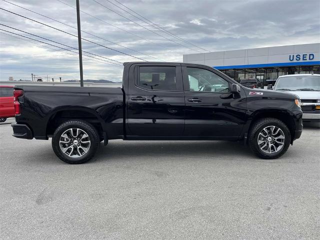 2022 Chevrolet Silverado 1500 Vehicle Photo in ALCOA, TN 37701-3235