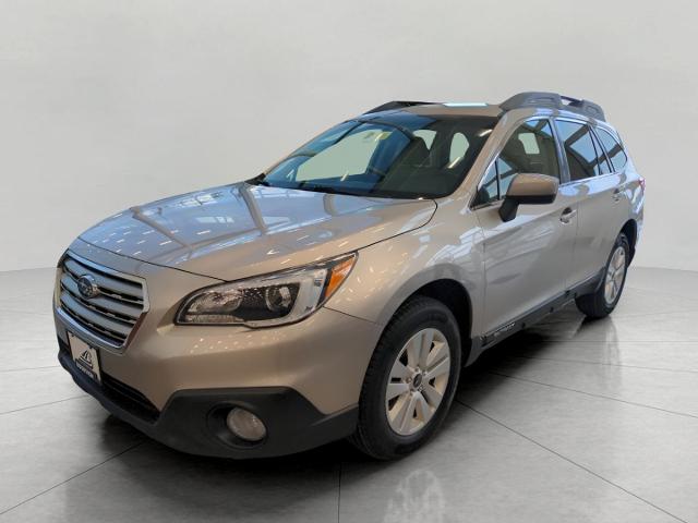 2017 Subaru Outback Vehicle Photo in Green Bay, WI 54304