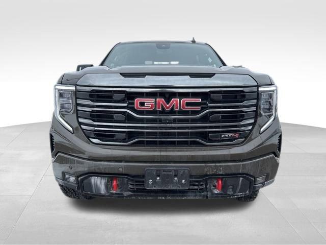 2023 GMC Sierra 1500 Vehicle Photo in MEDINA, OH 44256-9631