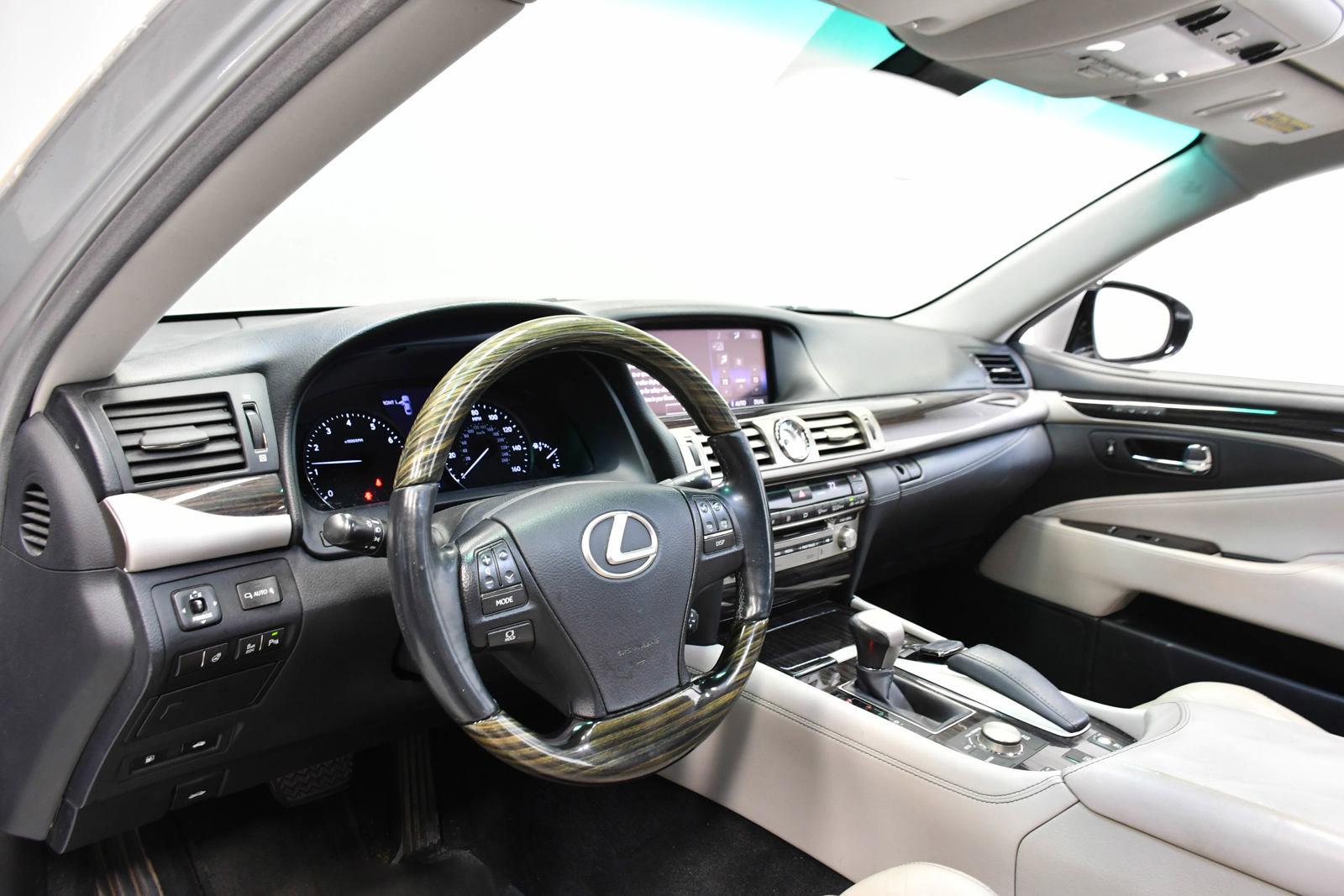 2015 Lexus LS 460 Vehicle Photo in DALLAS, TX 75235