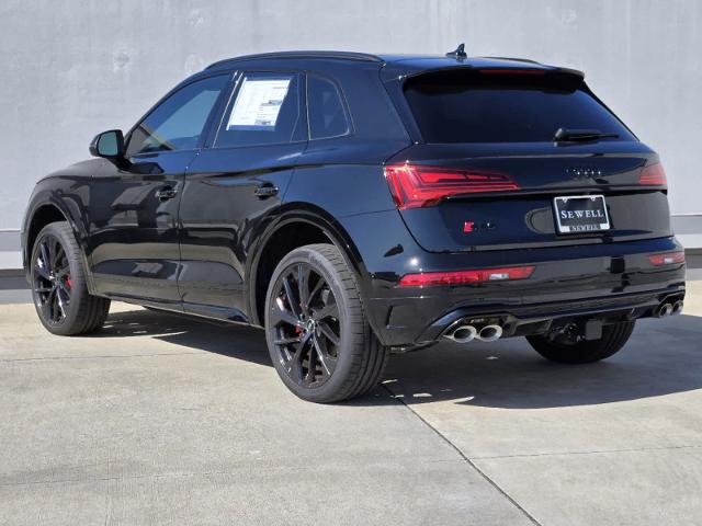 2025 Audi SQ5 Vehicle Photo in SUGAR LAND, TX 77478