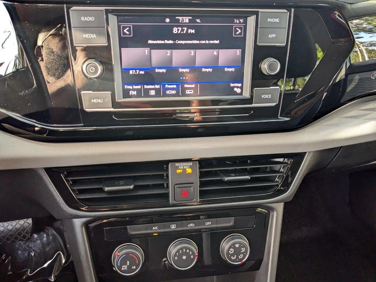 2024 Volkswagen Taos Vehicle Photo in Miami, FL 33135