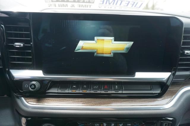2022 Chevrolet Silverado 1500 Vehicle Photo in FAIRMONT, WV 26554-2318