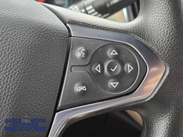 2023 Chevrolet Traverse Vehicle Photo in DENTON, TX 76210-9321
