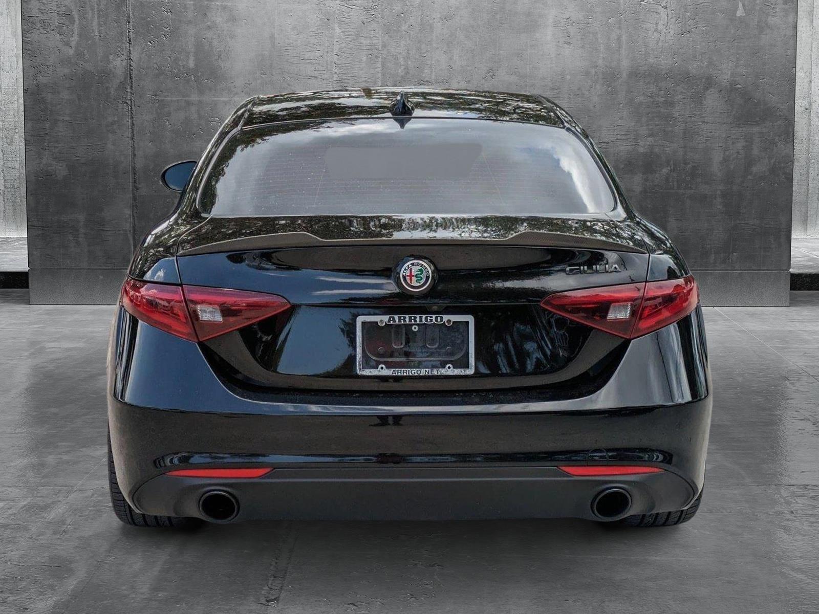 2020 Alfa Romeo Giulia Vehicle Photo in GREENACRES, FL 33463-3207