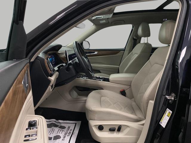 2024 Volkswagen Atlas Vehicle Photo in Appleton, WI 54913