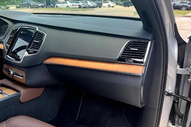 2024 Volvo XC90 Vehicle Photo in Houston, TX 77007