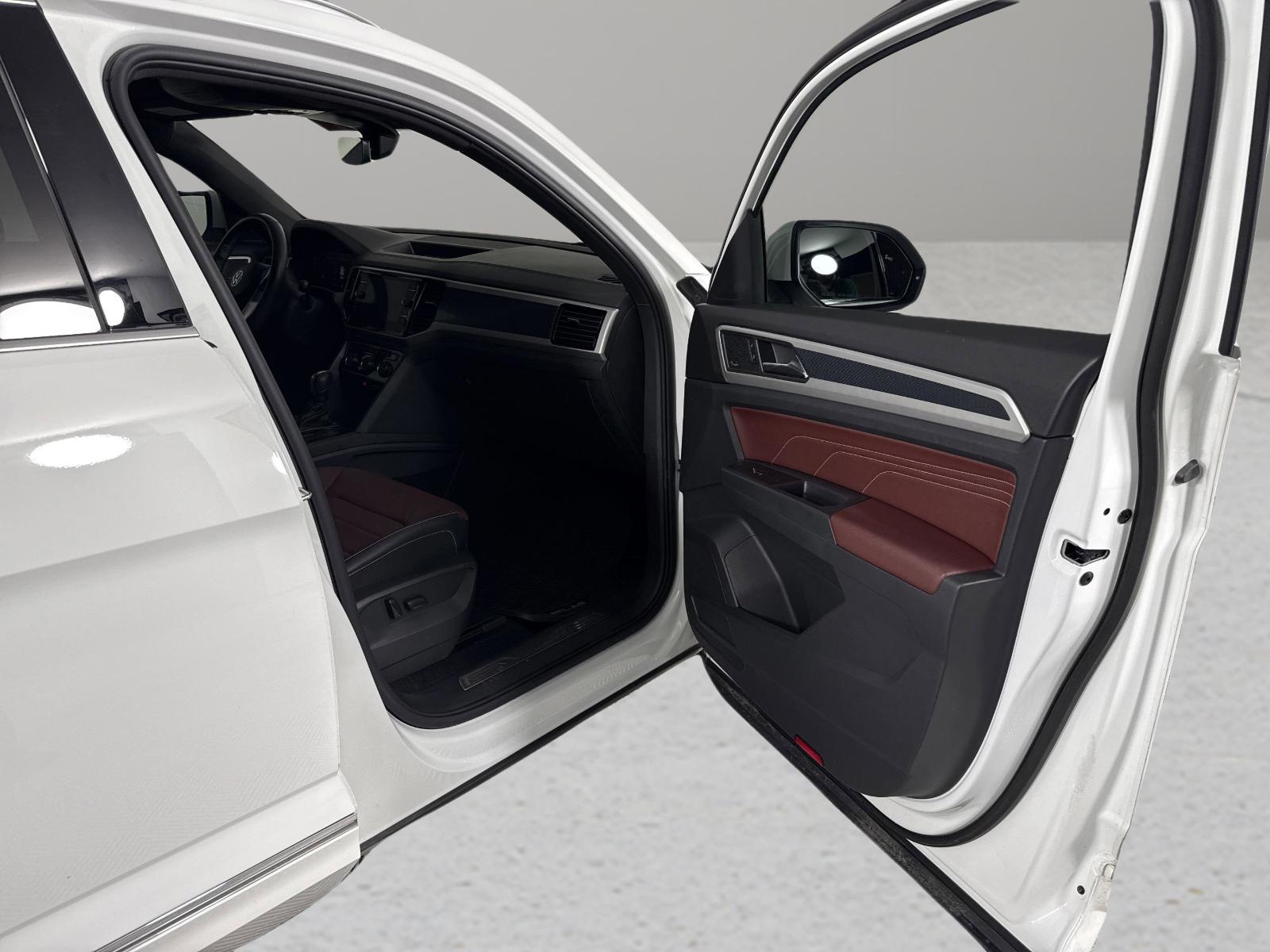 2021 Volkswagen Atlas Cross Sport Vehicle Photo in Georgetown, TX 78626