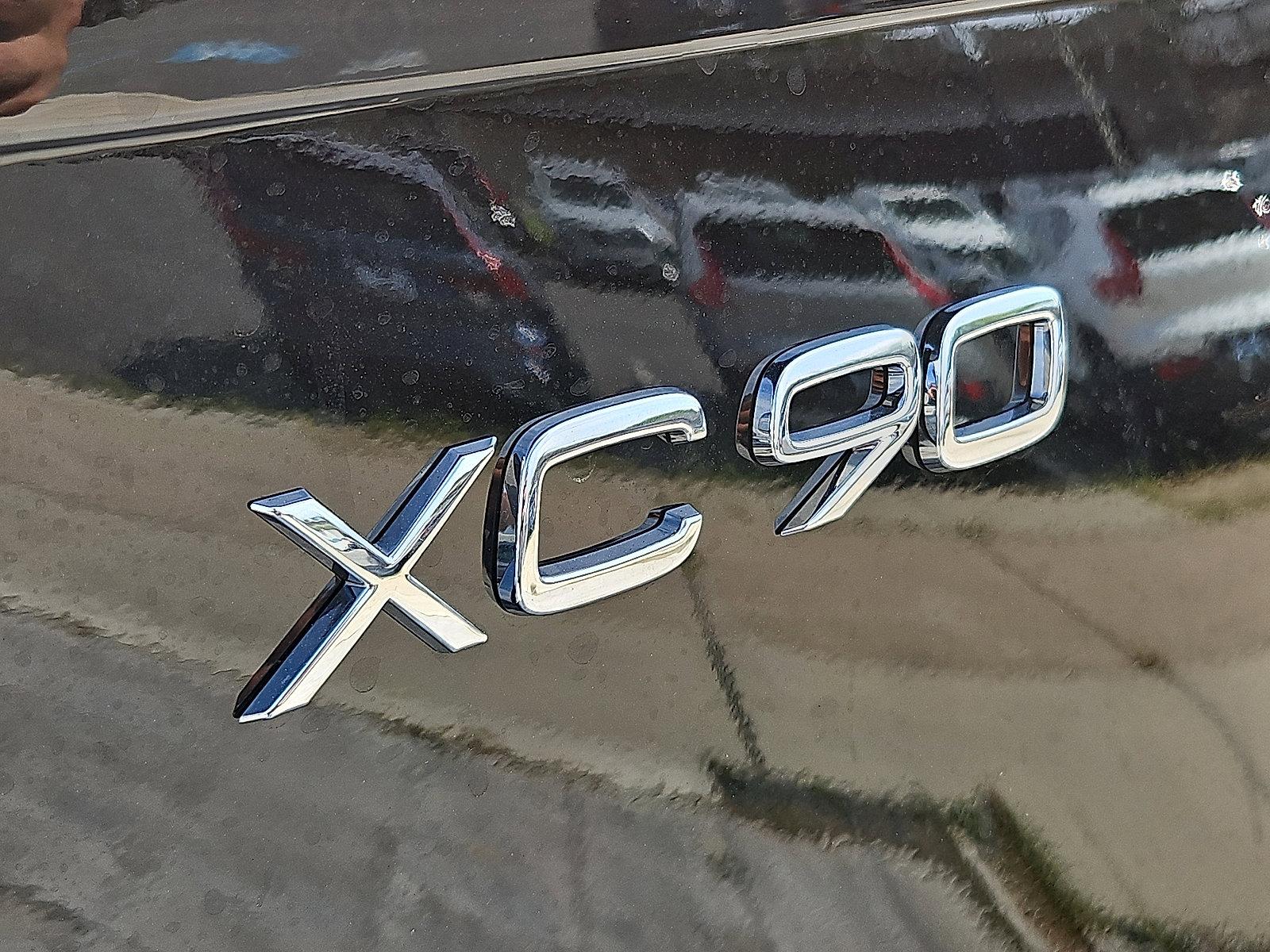2026 Volvo XC90 Vehicle Photo in Trevose, PA 19053