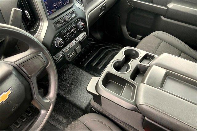 2024 Chevrolet Silverado 1500 Vehicle Photo in TOPEKA, KS 66609-0000