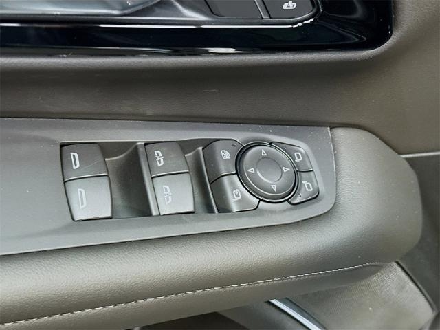 2025 Chevrolet Tahoe Vehicle Photo in EVERETT, WA 98203-5662