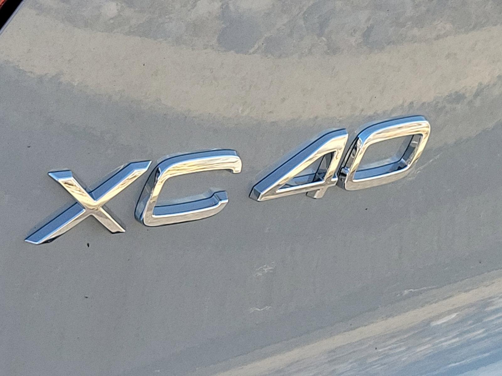2025 Volvo XC40 Vehicle Photo in Trevose, PA 19053