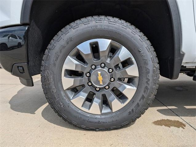 2024 Chevrolet Silverado 2500 HD Vehicle Photo in ENGLEWOOD, CO 80113-6708