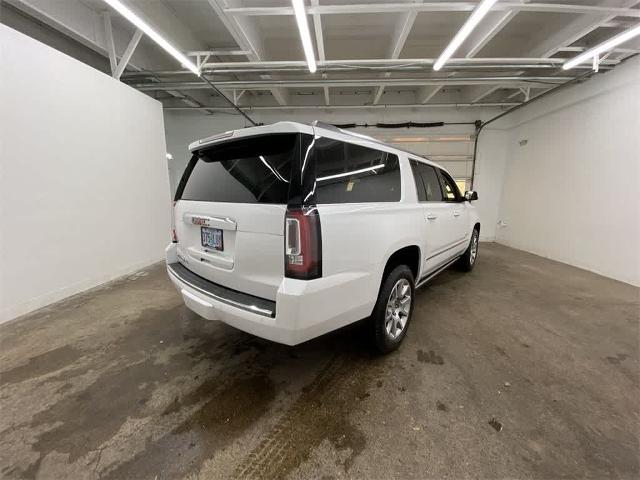 2020 GMC Yukon XL Vehicle Photo in PORTLAND, OR 97225-3518