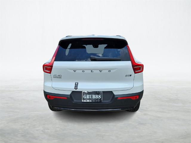 2024 Volvo XC40 Vehicle Photo in Houston, TX 77007