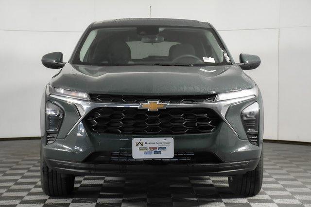 2025 Chevrolet Trax Vehicle Photo in PUYALLUP, WA 98371-4149