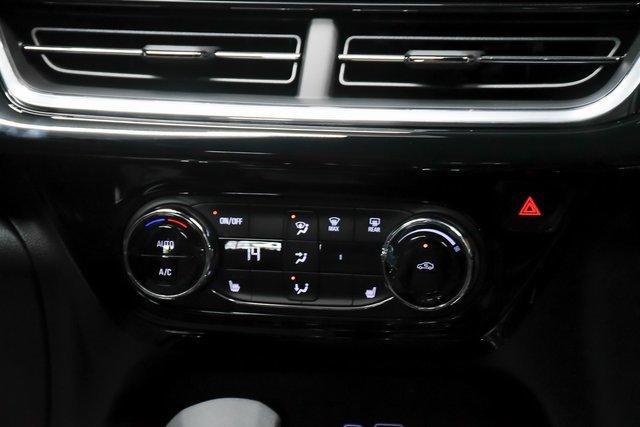 2025 Chevrolet Trax Vehicle Photo in EVERETT, WA 98203-5662