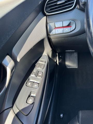 2019 Hyundai VELOSTER Vehicle Photo in Peoria, IL 61615