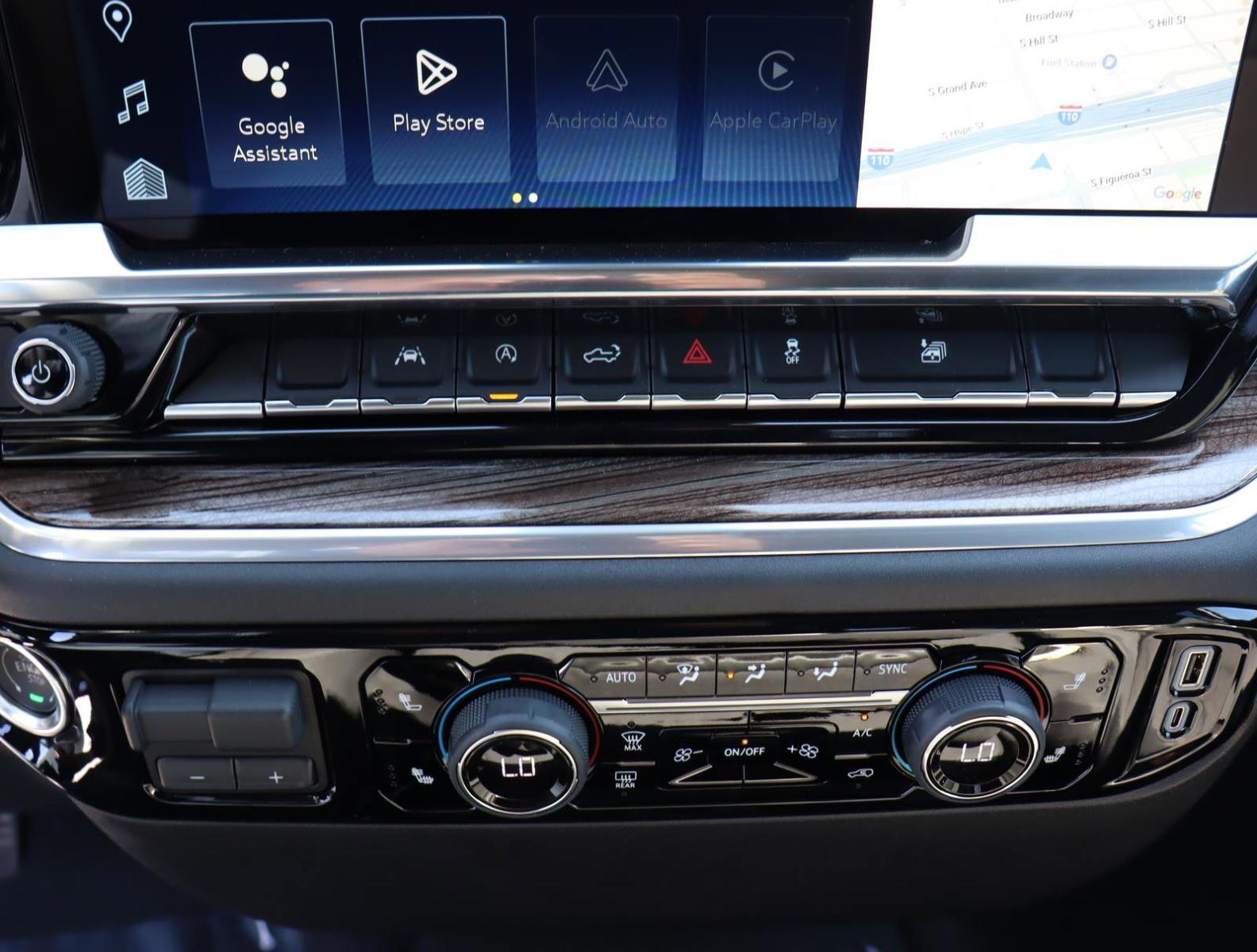 2025 Chevrolet Silverado 1500 Vehicle Photo in LOS ANGELES, CA 90007-3794