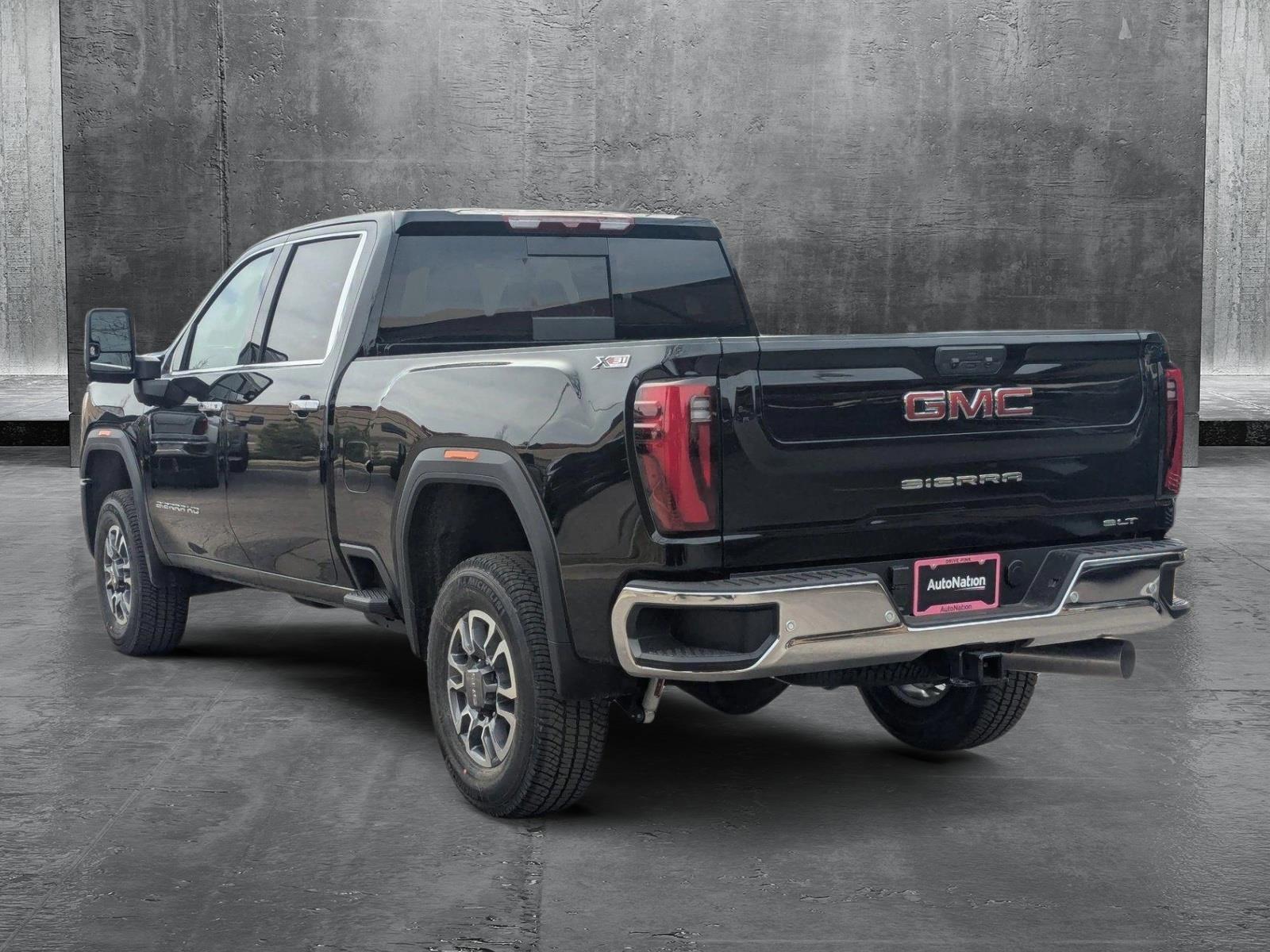 2025 GMC Sierra 2500 HD Vehicle Photo in LONE TREE, CO 80124-2750
