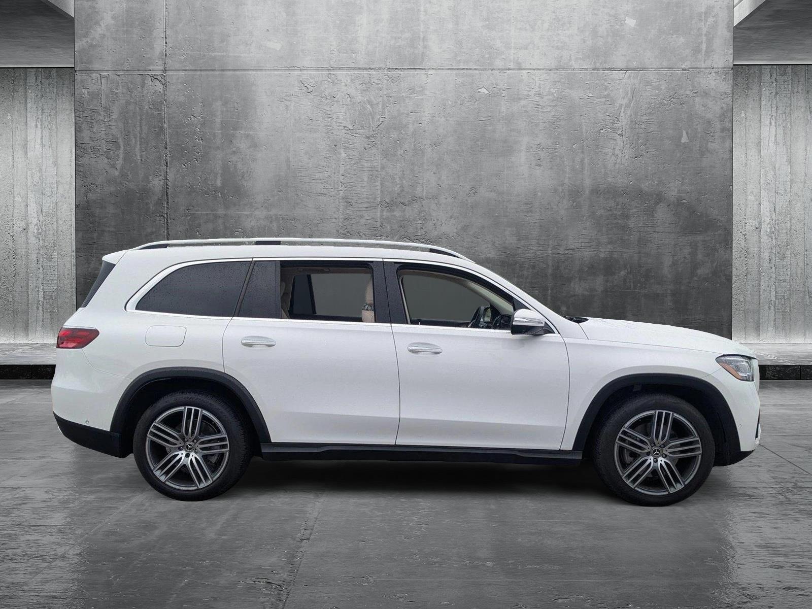 2024 Mercedes-Benz GLS Vehicle Photo in Wesley Chapel, FL 33544