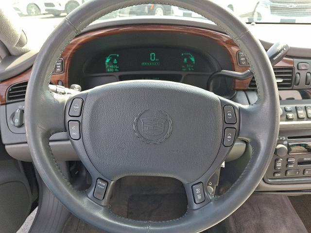 2002 Cadillac Deville Vehicle Photo in TREVOSE, PA 19053-4984