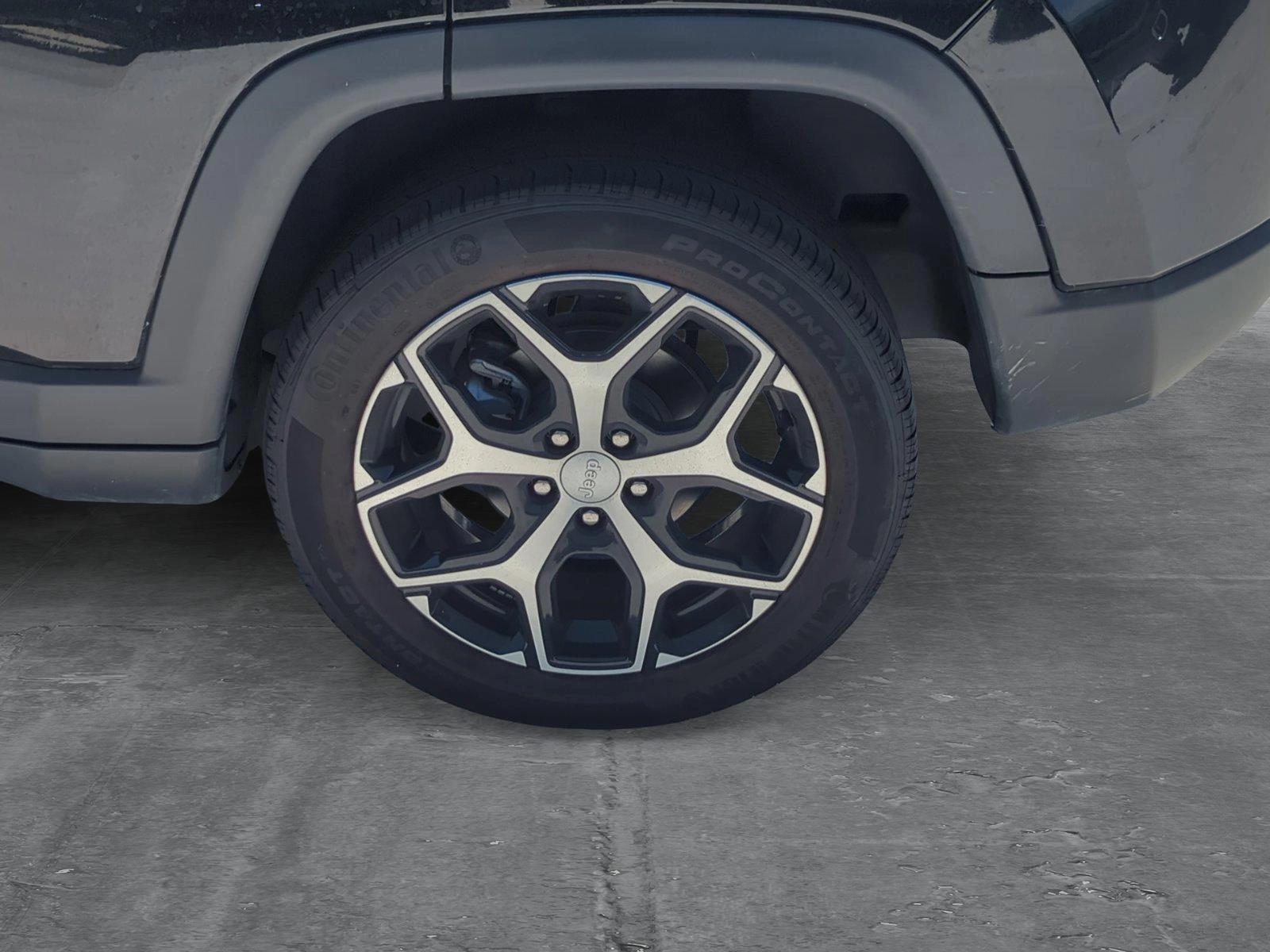 2024 Jeep Compass Vehicle Photo in Pembroke Pines, FL 33027