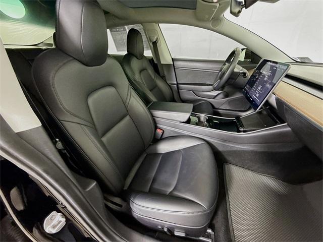 2018 Tesla Model 3 Vehicle Photo in Everett, WA 98204