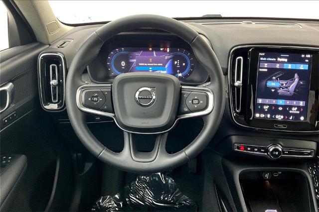 2024 Volvo XC40 Vehicle Photo in Grapevine, TX 76051