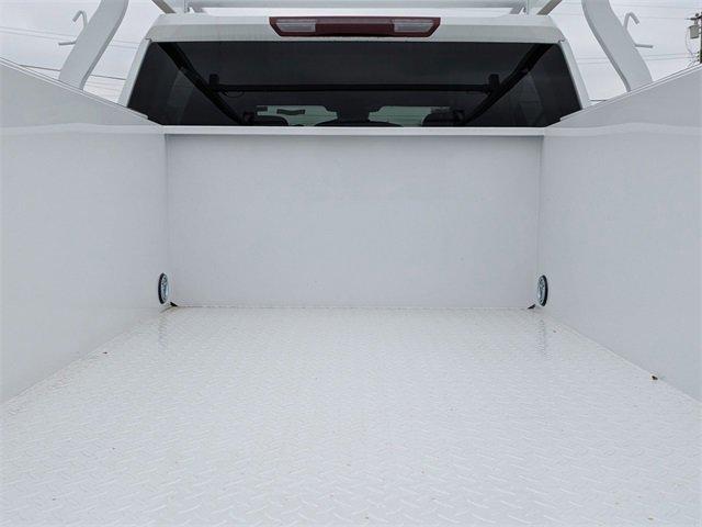 2024 GMC Sierra 2500 HD Vehicle Photo in PASADENA, CA 91107-3803