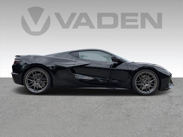 2025 Chevrolet Corvette Z06 Vehicle Photo in BRUNSWICK, GA 31525-1881