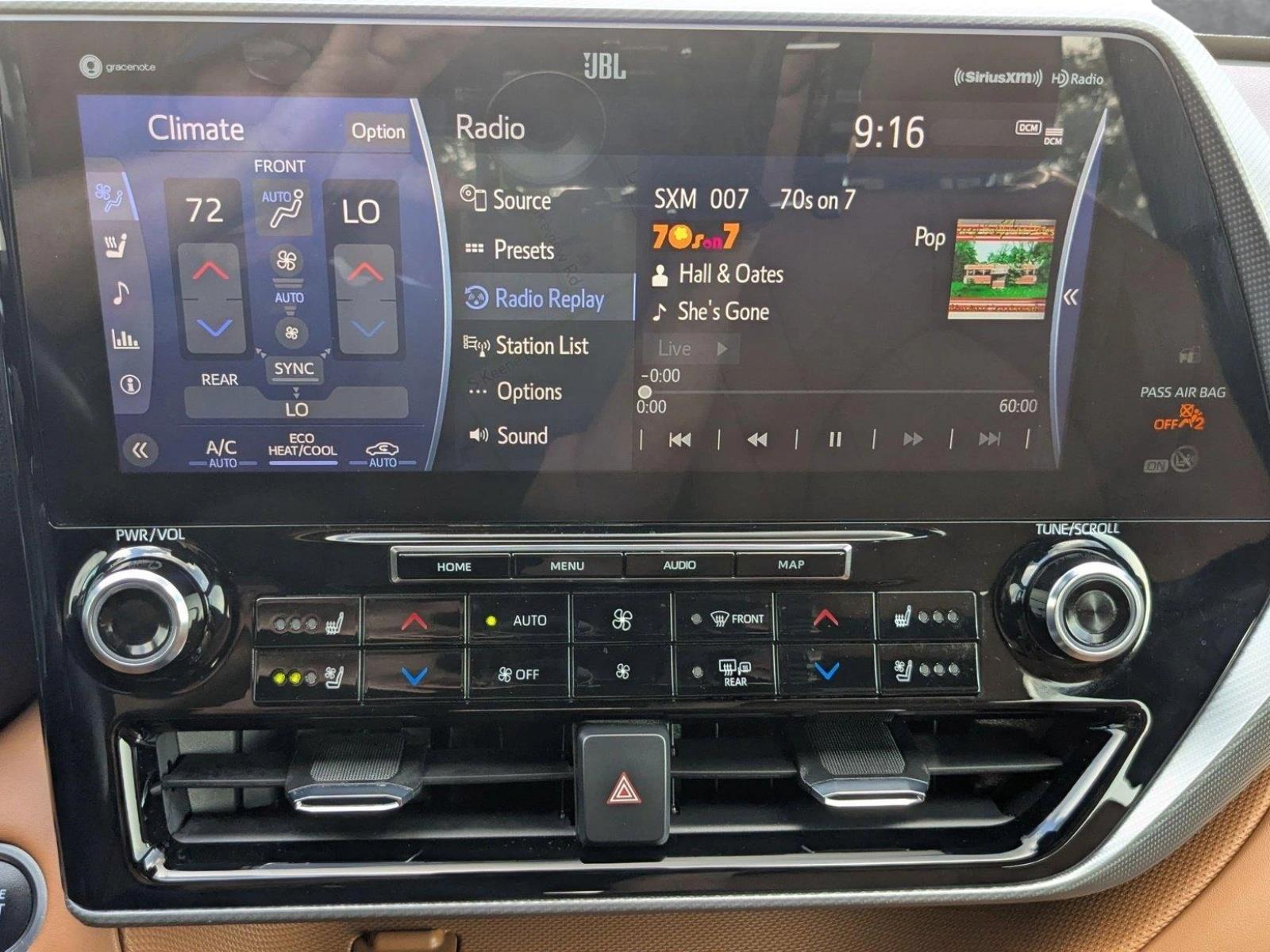 2021 Toyota Highlander Vehicle Photo in Clearwater, FL 33765