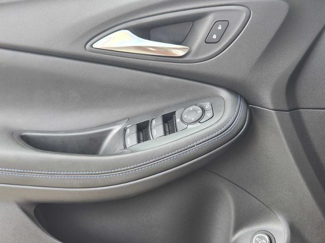 2025 Buick Encore GX Vehicle Photo in DALLAS, TX 75209-3016