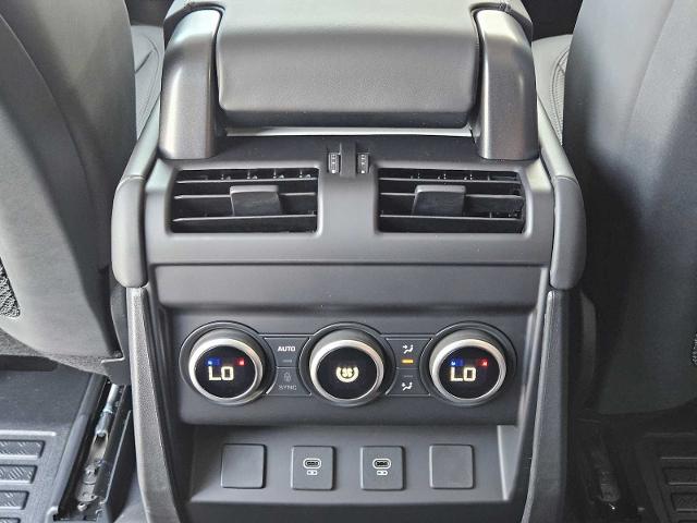 2025 Defender Vehicle Photo in AUSTIN, TX 78717