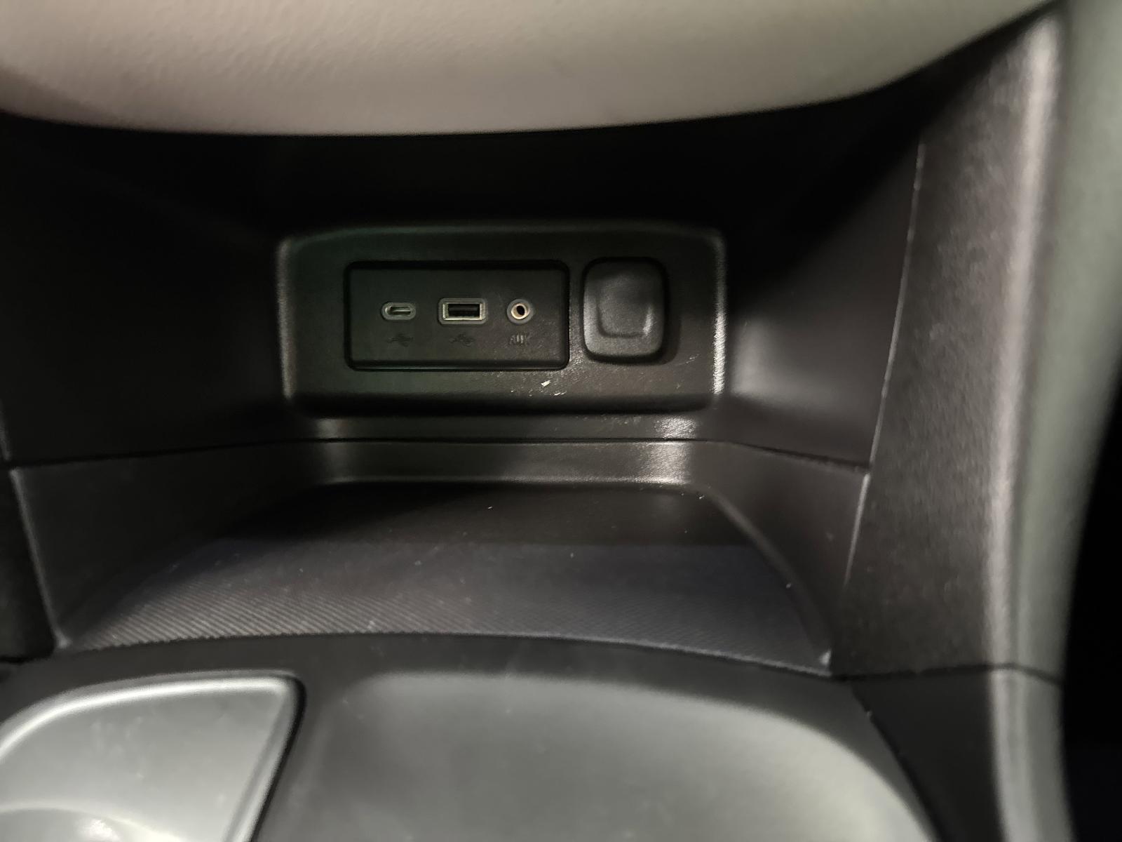 2019 Chevrolet Equinox Vehicle Photo in GEORGETOWN, TX 78626-7508