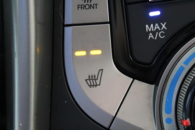 2013 Hyundai ELANTRA Coupe Vehicle Photo in Green Bay, WI 54304