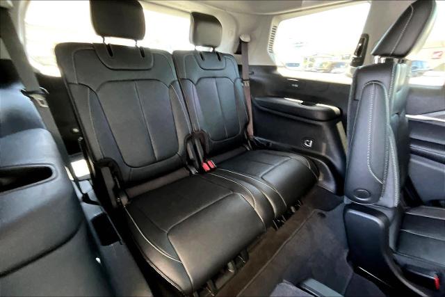 2021 Jeep Grand Cherokee L Vehicle Photo in San Antonio, TX 78230
