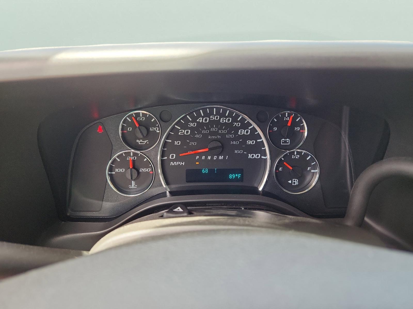 2025 Chevrolet Express Cutaway 3500 Vehicle Photo in GEORGETOWN, TX 78626-7508