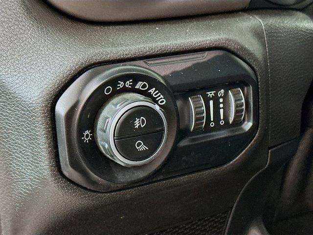 2020 Jeep Gladiator Vehicle Photo in Doylsetown, PA 18901