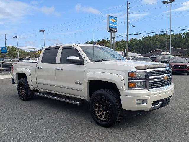 White Diamond Tricoat 2014 Chevrolet Silverado 1500 High Country Crew Cab 4WD Pickup Truck Four-Wheel Drive 6-Speed Automatic